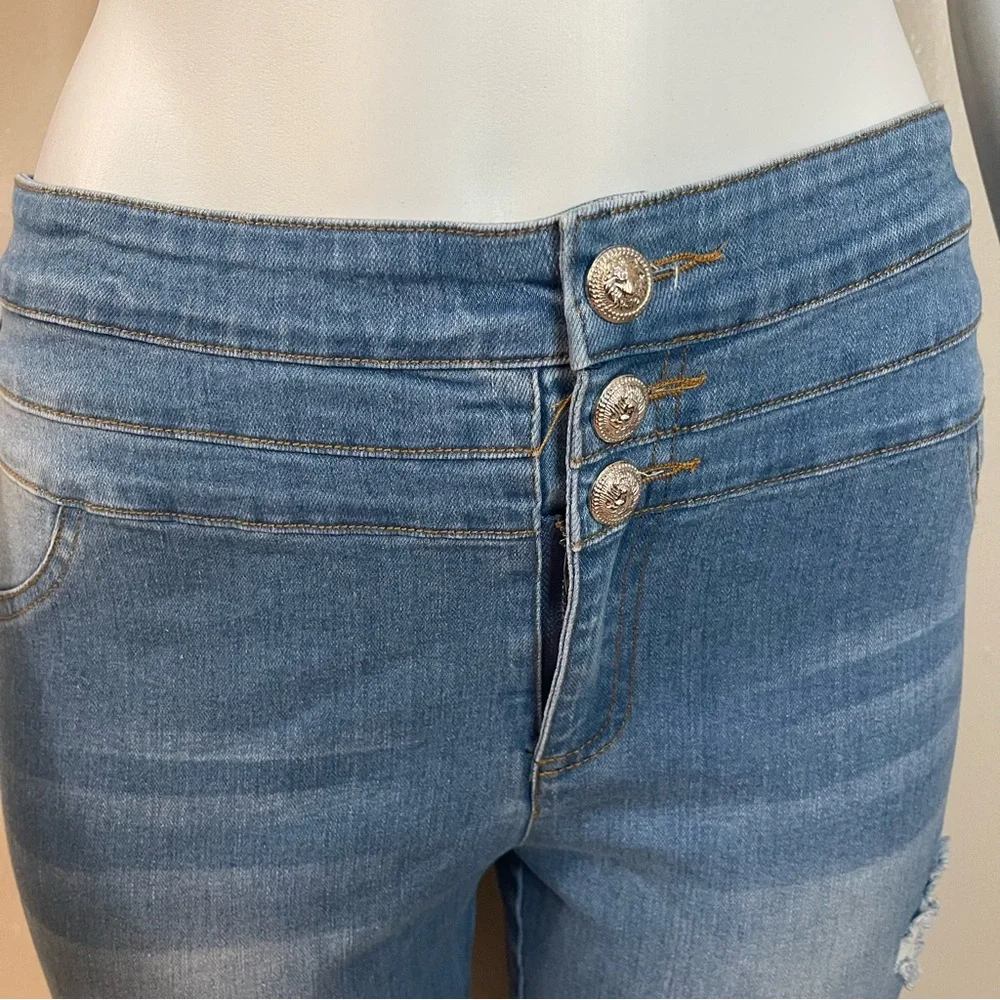 Light blue denim cutout halter rings crop top distressed skinny jeans set